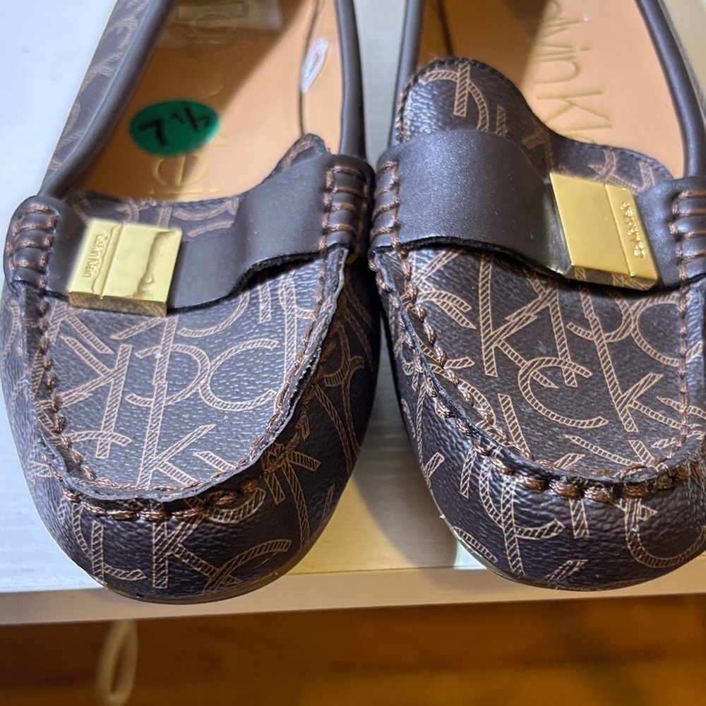 Calvin Klein Signature Brown Loafers - Picture 2 of 8